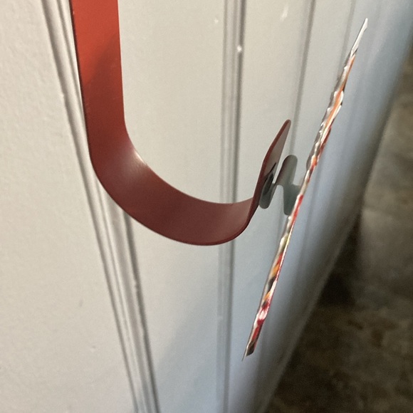 NWT- Fall Farmhouse- Metal- Hello Fall- Red Wagon & Pumpkins Wreath Hanger 🌻🍁 - Picture 5 of 16